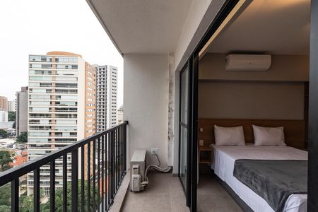 Studio à venda com 26m², 1 quarto e sem vaga Studio à venda com 26m², 1 quarto e sem vagaVaranda