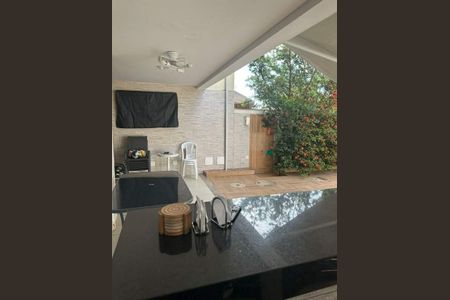 Casa à venda com 200m², 3 quartos e 1 vaga