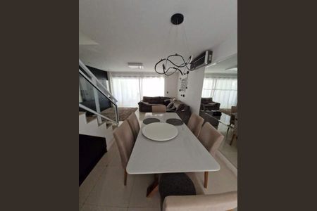 Casa à venda com 3 quartos, 200m² em Recreio dos Bandeirantes, Rio de Janeiro