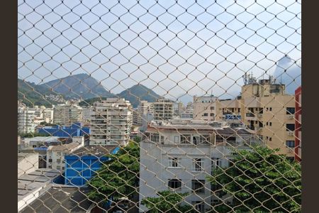 Apartamento à venda com 80m², 2 quartos e 2 vagas