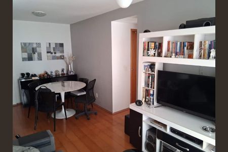 Apartamento à venda com 80m², 2 quartos e 2 vagas