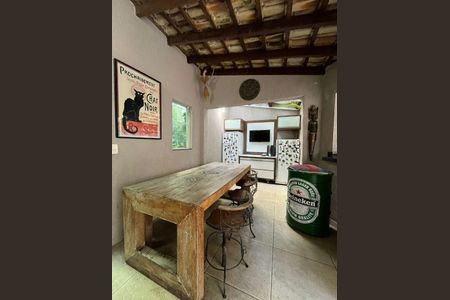 Casa à venda com 400m², 4 quartos e 3 vagas