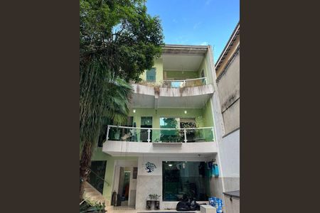Casa à venda com 400m², 4 quartos e 3 vagas