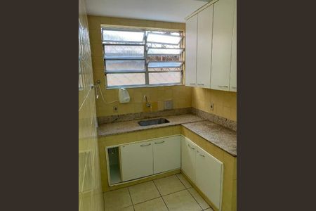 Apartamento à venda com 70m², 3 quartos e sem vaga
