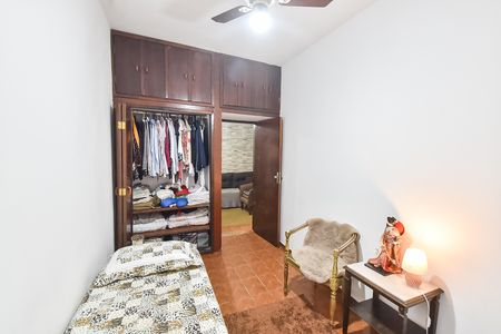 Casa à venda com 250m², 4 quartos e 1 vaga Casa à venda com 250m², 4 quartos e 1 vagaQuarto 1