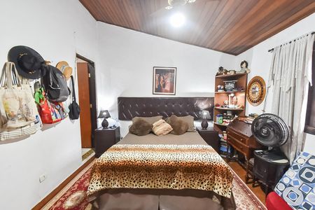 Casa à venda com 250m², 4 quartos e 1 vaga Casa à venda com 250m², 4 quartos e 1 vagaSuíte 1
