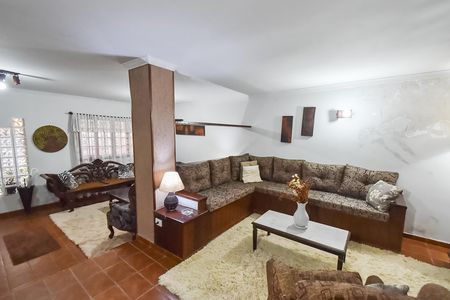 Sala de casa à venda com 4 quartos, 250m² em Paraíso, São Paulo