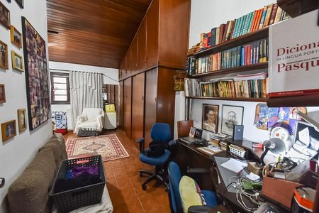 Casa à venda com 250m², 4 quartos e 1 vaga Casa à venda com 250m², 4 quartos e 1 vagaSuíte 1
