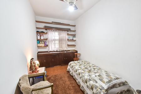 Casa à venda com 250m², 4 quartos e 1 vaga Casa à venda com 250m², 4 quartos e 1 vagaQuarto 1