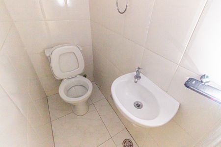 Casa para alugar com 230m², 3 quartos e 2 vagas Casa para alugar com 230m², 3 quartos e 2 vagasLavabo