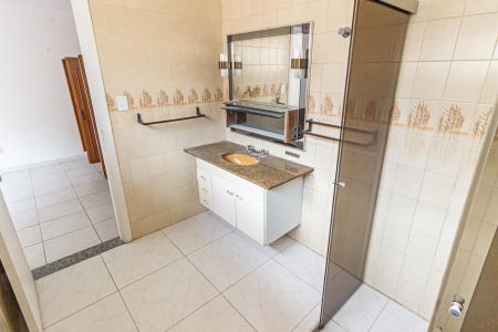 Casa para alugar com 230m², 3 quartos e 2 vagas Casa para alugar com 230m², 3 quartos e 2 vagasBanheiro da Suíte