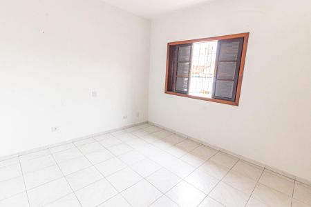 Casa para alugar com 230m², 3 quartos e 2 vagas Casa para alugar com 230m², 3 quartos e 2 vagasQuarto 2
