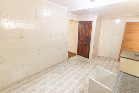 Casa para alugar com 200m², 2 quartos e 2 vagas Casa para alugar com 200m², 2 quartos e 2 vagasCozinha