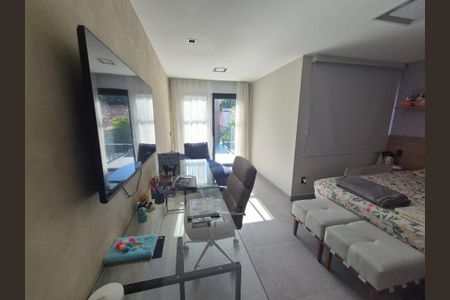 Casa à venda com 4 quartos, 196m² em Piratininga, Niterói