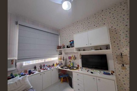 Apartamento à venda com 125m², 4 quartos e 1 vaga