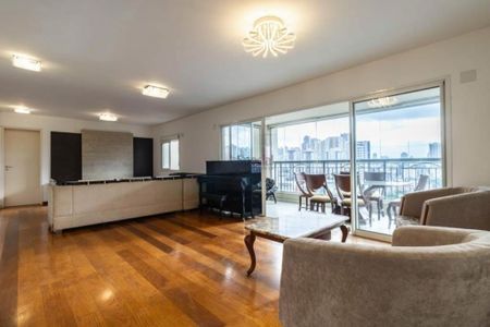 Apartamento à venda com 3 quartos, 172m² em Vila Gomes Cardim, São Paulo