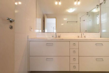 Apartamento à venda com 172m², 3 quartos e 3 vagas