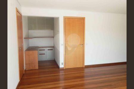 Apartamento à venda com 3 quartos, 134m² em Jurubatuba, São Paulo