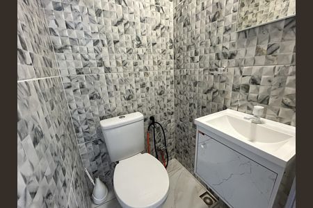 Casa para alugar com 20m², 1 quarto e sem vagaBanheiro