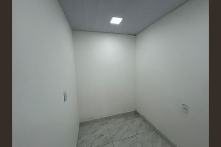 Quarto de casa para alugar com 1 quarto, 20m² em Jardim Sulacap, Rio de Janeiro