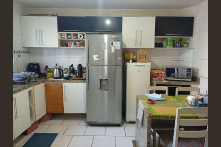 Casa à venda com 3 quartos, 121m² em Serra Grande, Niterói