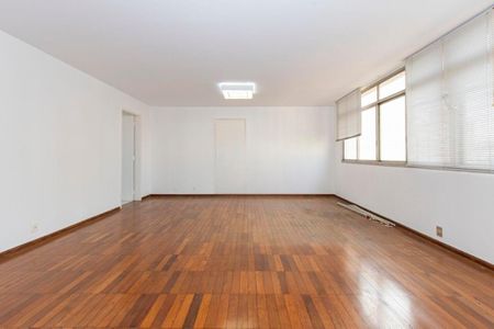 Apartamento à venda com 128m², 4 quartos e 2 vagas
