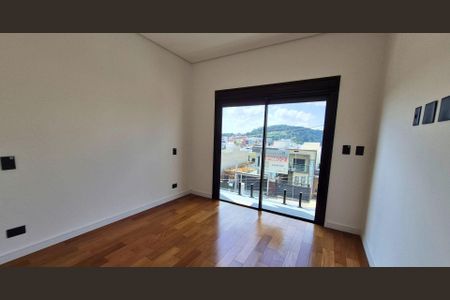 Casa à venda com 3 quartos, 170m² em  Alphaville, Santana de Parnaíba