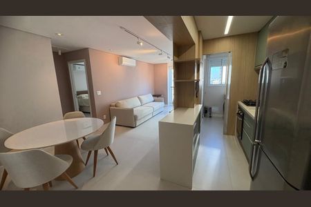 Apartamento à venda com 1 quarto, 65m² em Jardim, Santo André