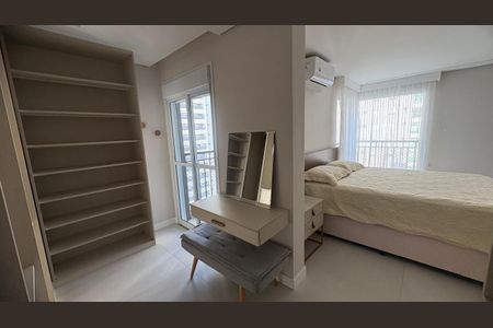 Apartamento à venda com 1 quarto, 65m² em Jardim, Santo André