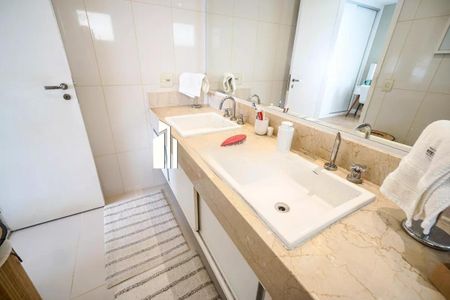 Apartamento à venda com 172m², 3 quartos e 3 vagas