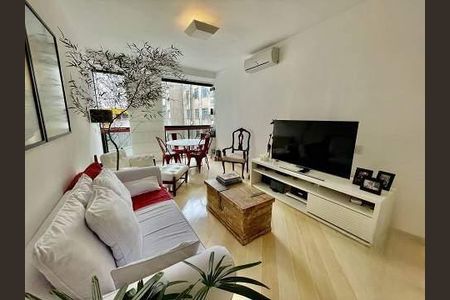 Apartamento à venda com 76m², 2 quartos e 1 vaga