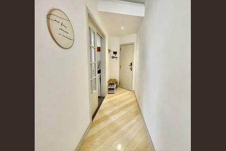 Apartamento à venda com 76m², 2 quartos e 1 vaga