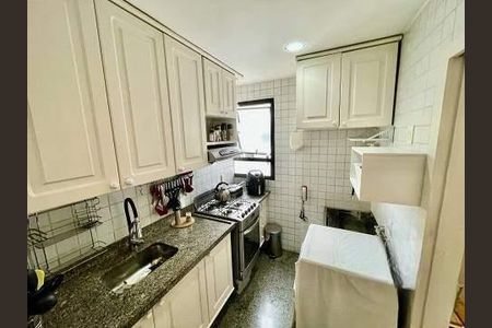 Apartamento à venda com 76m², 2 quartos e 1 vaga