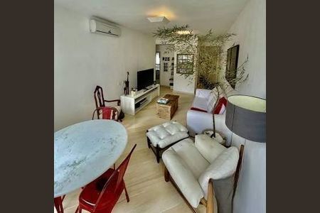 Apartamento à venda com 76m², 2 quartos e 1 vaga