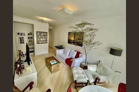 Apartamento à venda com 76m², 2 quartos e 1 vaga