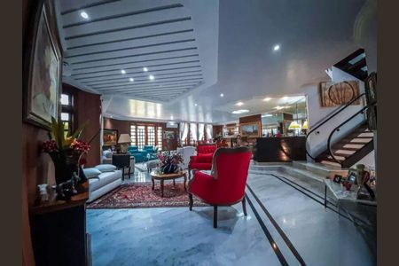 Casa à venda com 580m², 4 quartos e 8 vagas