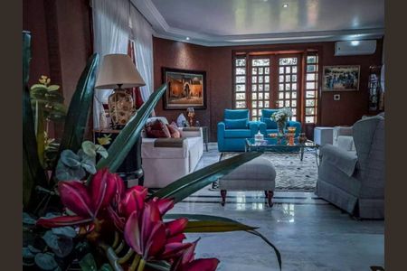 Casa à venda com 4 quartos, 580m² em Jardim Paulista, Barueri