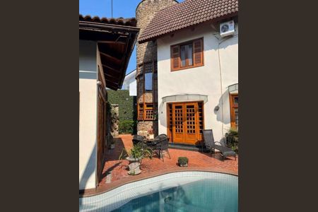 Casa à venda com 580m², 4 quartos e 8 vagas