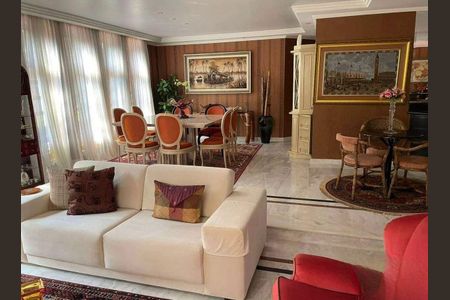 Casa à venda com 580m², 4 quartos e 8 vagas