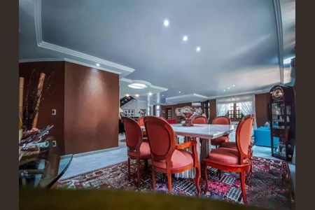 Casa à venda com 4 quartos, 580m² em Jardim Paulista, Barueri