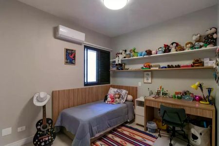 Apartamento à venda com 200m², 4 quartos e 3 vagas