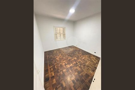 Casa de Condomínio à venda com 2 quartos, 50m² em Quarta Parada, São Paulo