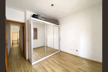 Casa à venda com 3 quartos, 125m² em Vila Taquari, São Paulo