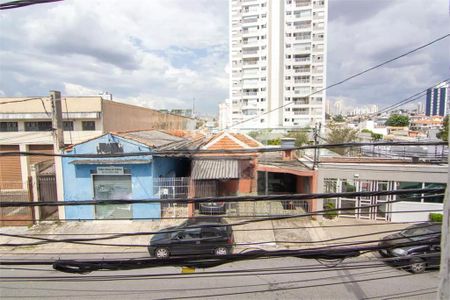 Casa à venda com 240m², 3 quartos e 2 vagas