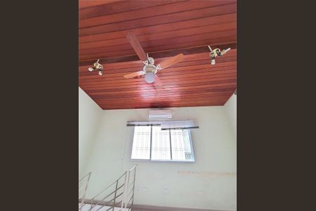 Casa à venda com 150m², 3 quartos e 6 vagas