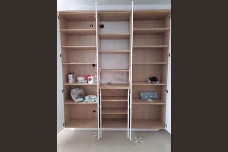 Casa à venda com 150m², 3 quartos e 6 vagas