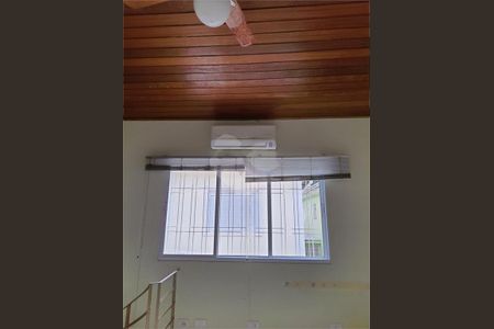 Casa à venda com 150m², 3 quartos e 6 vagas