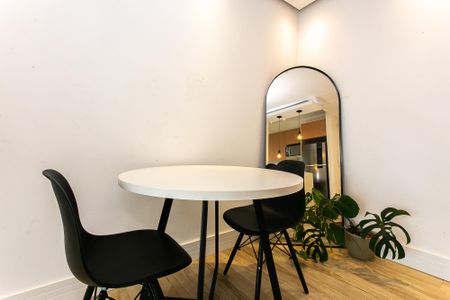 Apartamento para alugar com 57m², 2 quartos e 1 vagaSala