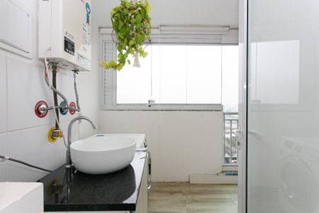 Apartamento para alugar com 57m², 2 quartos e 1 vagaÁrea de Serviço