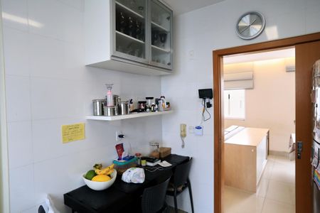Apartamento à venda com 88m², 3 quartos e 2 vagas Apartamento à venda com 88m², 3 quartos e 2 vagasCozinha